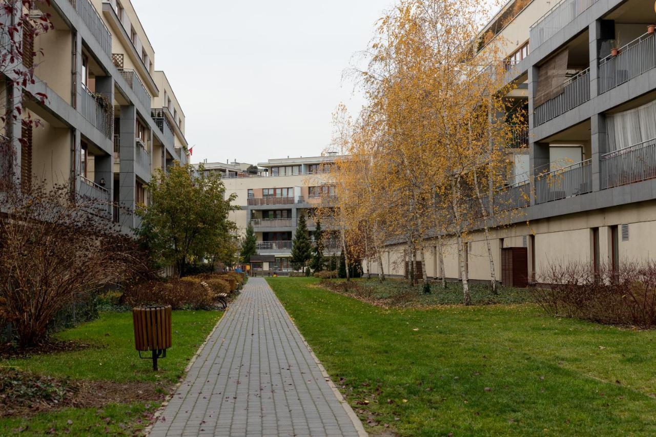 Hlonda Deluxe Apartment With Terrace Варшава Екстериор снимка